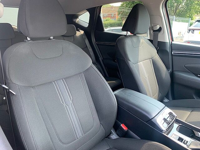 Hyundai TUCSON 1.6 TGDi 48V MHD Premium 5dr 2WD DCT Red
