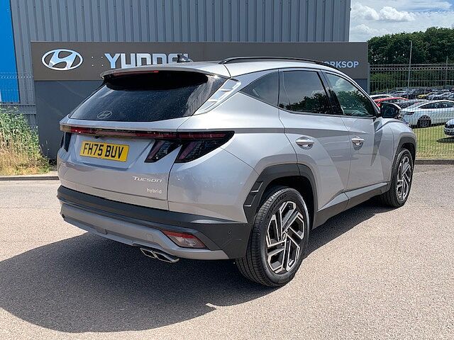 Hyundai TUCSON 1.6T Hybrid Ultimate 5dr Auto Silver