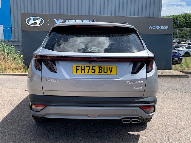 Hyundai TUCSON 1.6T Hybrid Ultimate 5dr Auto Silver