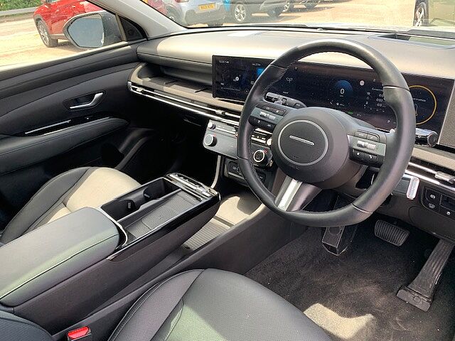 Hyundai TUCSON 1.6T Hybrid Ultimate 5dr Auto Silver