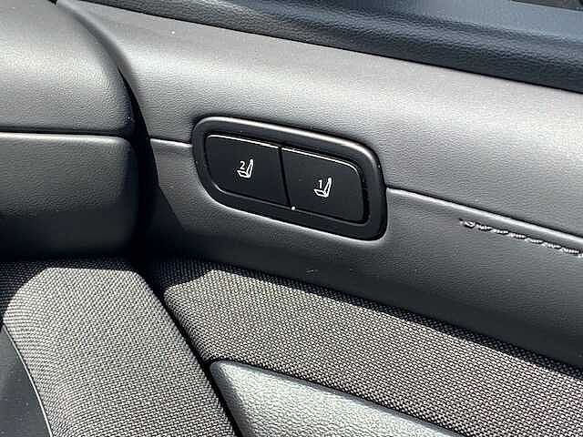 Hyundai TUCSON 1.6T Hybrid Ultimate 5dr Auto Silver