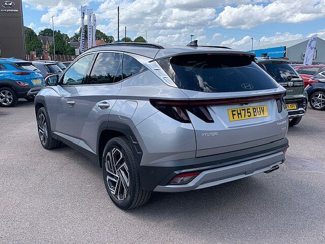 Hyundai TUCSON 1.6T Hybrid Ultimate 5dr Auto Silver