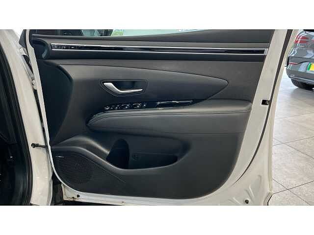 Hyundai TUCSON TUCSON 1.6 TGDi Hybrid 230 Ultimate 5dr 2WD Auto White