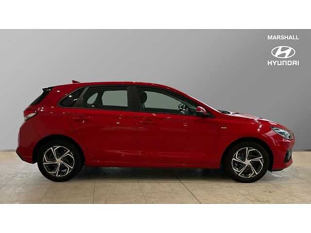 Hyundai I30 I30 1.0T GDi SE Connect 5dr Red