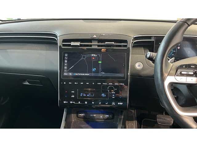 Hyundai TUCSON TUCSON 1.6 TGDi Plug-in Hybrid Premium 5dr 4WD Auto RED