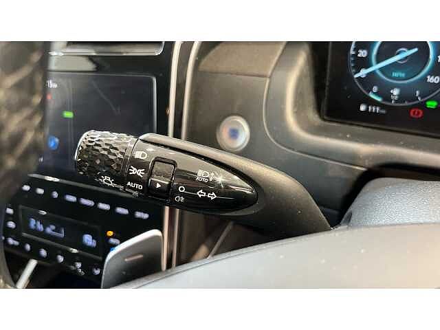 Hyundai TUCSON TUCSON 1.6 TGDi Plug-in Hybrid Premium 5dr 4WD Auto RED