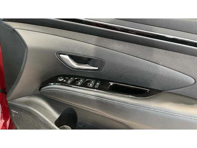 Hyundai TUCSON TUCSON 1.6 TGDi Plug-in Hybrid Premium 5dr 4WD Auto RED