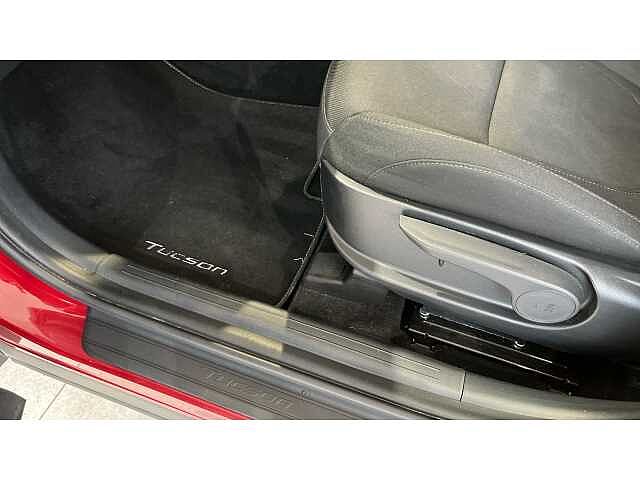 Hyundai TUCSON TUCSON 1.6 TGDi Plug-in Hybrid Premium 5dr 4WD Auto RED