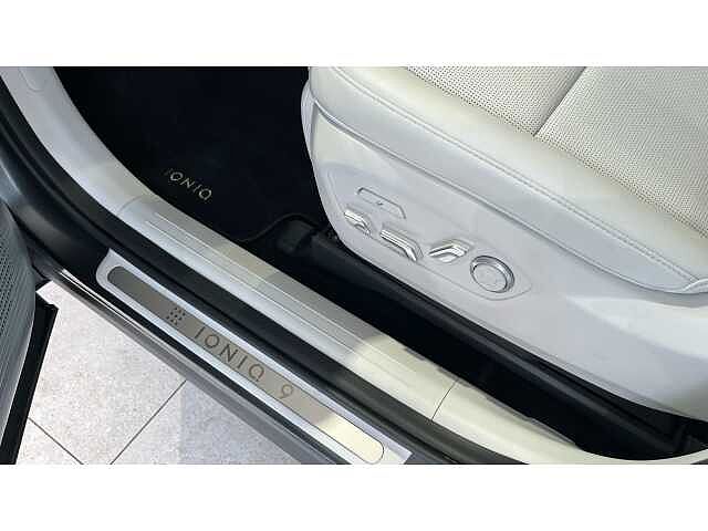 Hyundai IONIQ 9 IONIQ 9 314kW Calligraphy 110kWh 5dr AWD Auto Grey