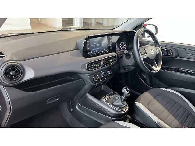 Hyundai I10 I10 1.0 MPi SE Connect 5dr Auto Red