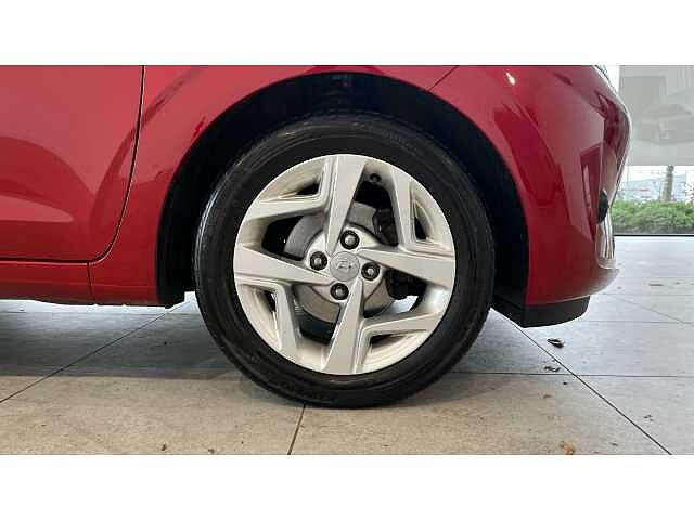 Hyundai I10 I10 1.0 MPi SE Connect 5dr Auto Red