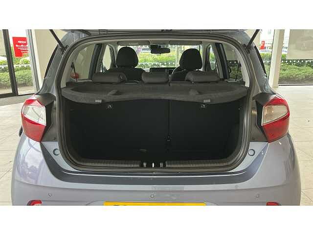 Hyundai I10 i10 5Dr HAT 1.2 MPi 79ps Premium NAV AU Meta Blue