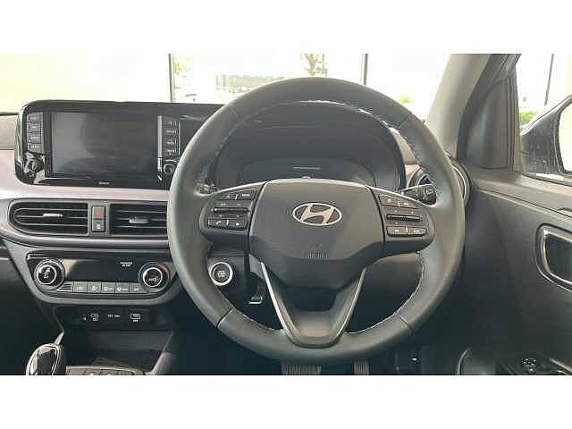 Hyundai I10 i10 5Dr HAT 1.2 MPi 79ps Premium NAV AU Meta Blue