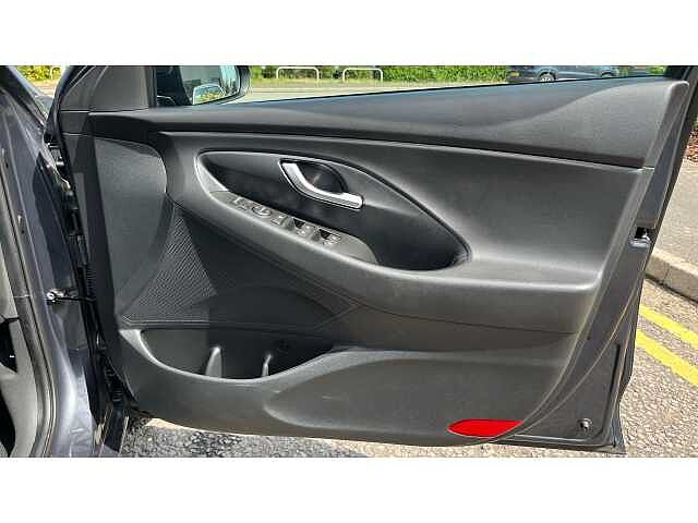 Hyundai I30 I30 1.0T GDi SE Connect 5dr DCT Grey