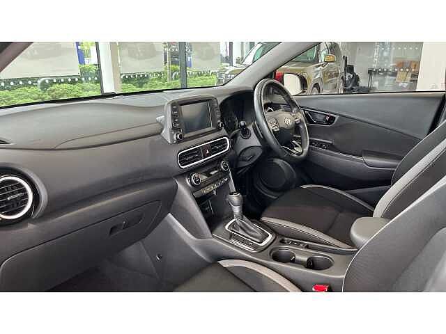 Hyundai KONA KONA 1.6 GDi Hybrid SE 5dr DCT RED