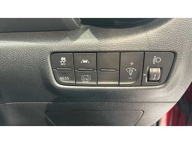 Hyundai KONA KONA 1.6 GDi Hybrid SE 5dr DCT RED