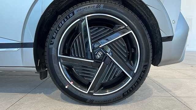 Hyundai Ioniq 5 Ioniq 5 HAT 239kW Ultm TCH 84kWh AWD