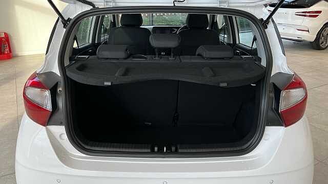 Hyundai I10 I10 1.0 [63] Advance 5dr [Nav] Atlas White
