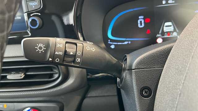 Hyundai I10 I10 1.0 [63] Advance 5dr [Nav] Atlas White