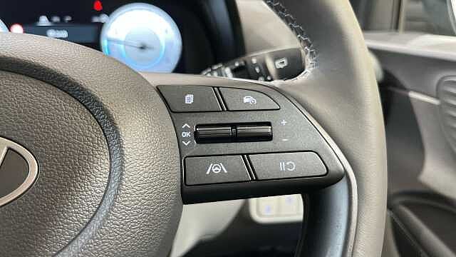 Hyundai BAYON BAYON 1.0 TGDi [90] Tech Line 5dr Phantom Black