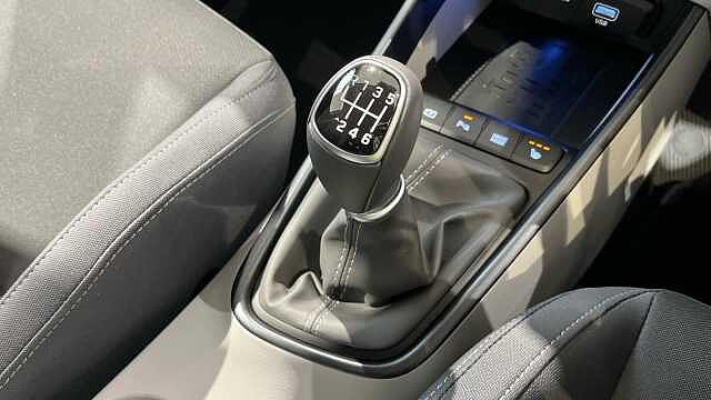 Hyundai BAYON BAYON 1.0 TGDi [90] Tech Line 5dr Phantom Black