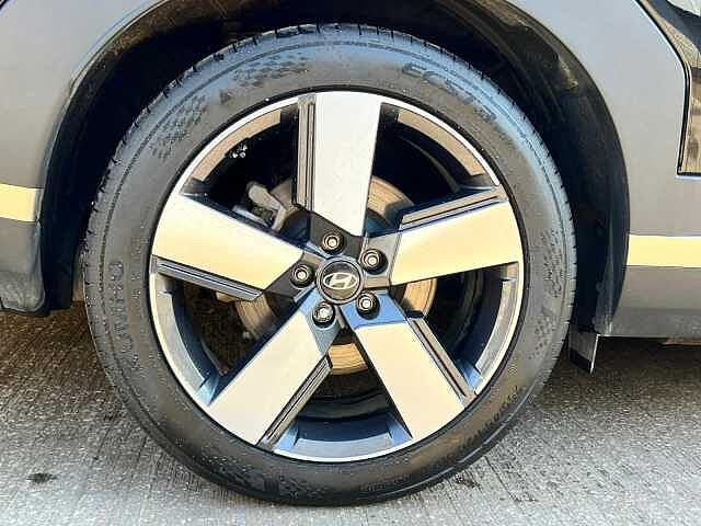 Hyundai Santa Fe 1.6 TGDi 239 Hybrid Ultimate 5dr Auto