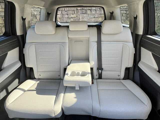 Hyundai Santa Fe 1.6 TGDi 239 Hybrid Ultimate 5dr Auto