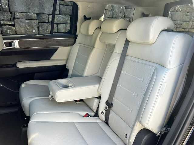 Hyundai Santa Fe 1.6 TGDi 239 Hybrid Ultimate 5dr Auto