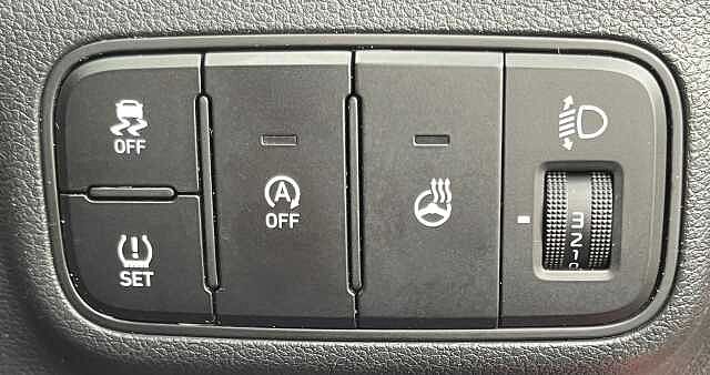 Hyundai I20 1.0T GDi 48V MHD Premium 5dr DCT Red