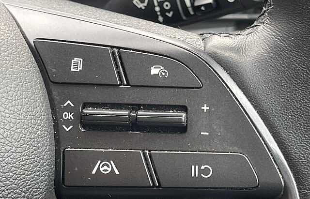 Hyundai I20 1.0T GDi 48V MHD Premium 5dr DCT Red