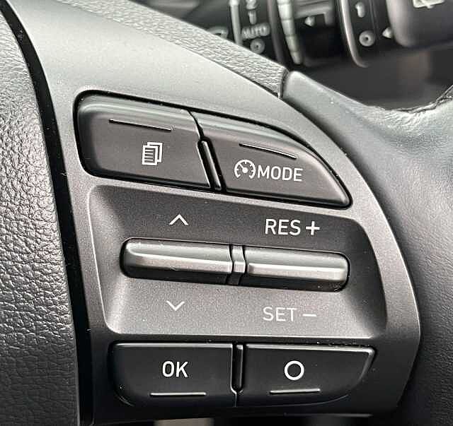 Hyundai KONA 1.0T GDi Blue Drive Premium 5dr Blue