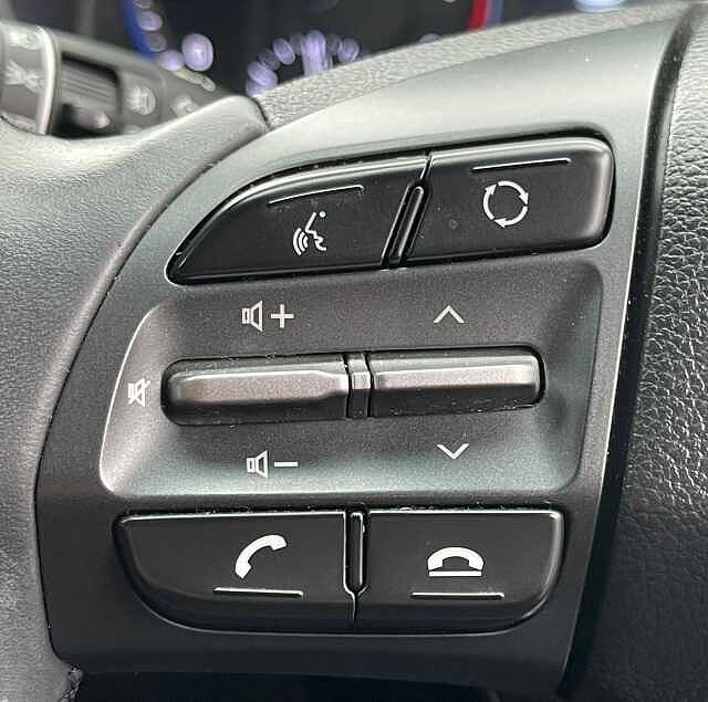 Hyundai KONA 1.0T GDi Blue Drive Premium 5dr Blue