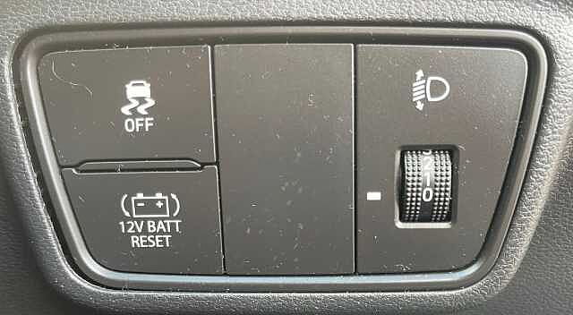 Hyundai TUCSON 1.6 TGDi Hybrid 230 SE Connect 5dr 2WD Auto Black