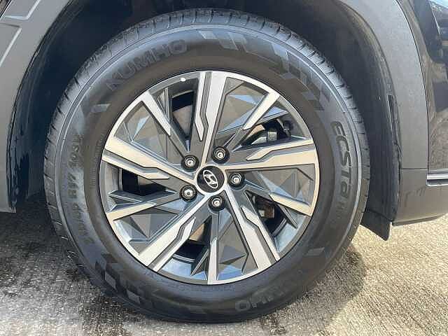Hyundai TUCSON 1.6 TGDi Hybrid 230 SE Connect 5dr 2WD Auto Black