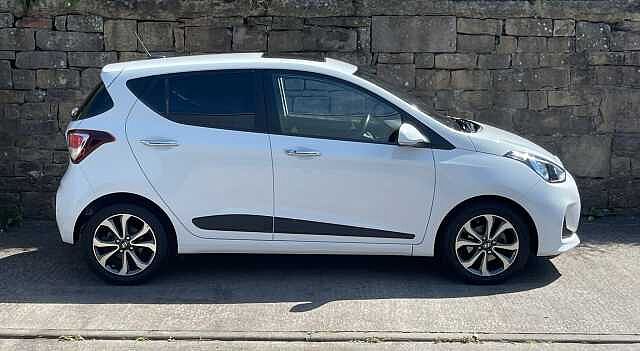 Hyundai I10 1.2 Premium SE 5dr Auto White