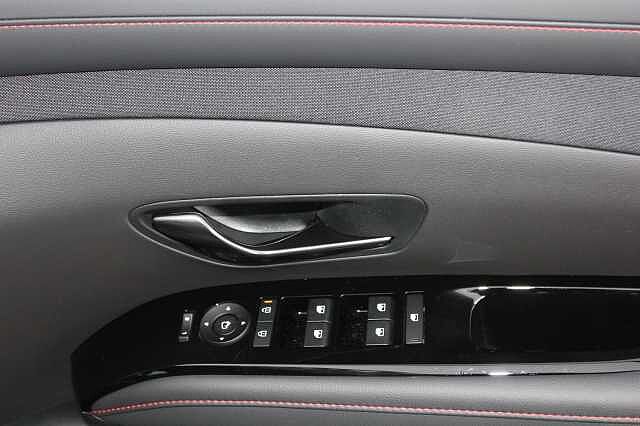 Hyundai TUCSON 1.6T Hybrid N Line 5dr Auto Silver