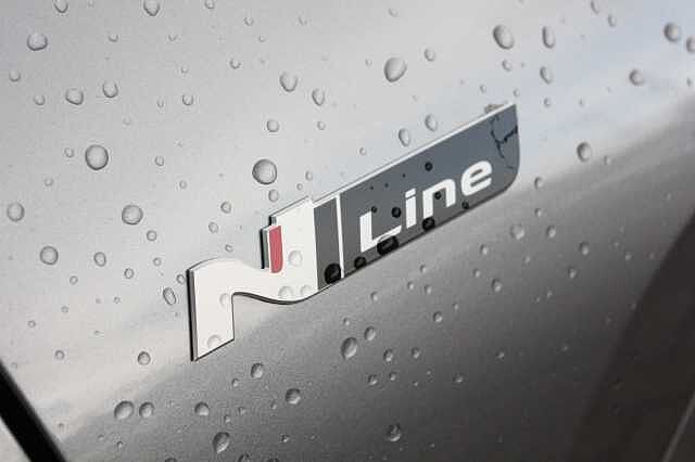 Hyundai TUCSON 1.6T Hybrid N Line 5dr Auto Silver