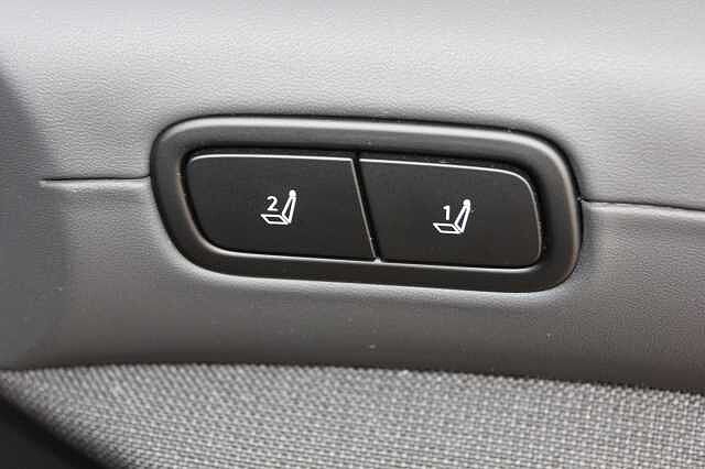 Hyundai TUCSON 1.6T Plug-in Hybrid Ultimate 5dr Auto Black