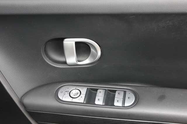 Hyundai Ioniq 5 160kW Premium 73 kWh 5dr Auto