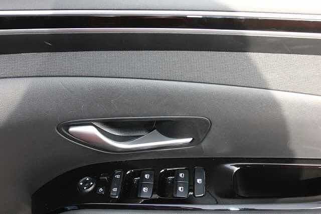 Hyundai Tucson 1.6 TGDi 48V MHD SE Connect 5dr 2WD DCT