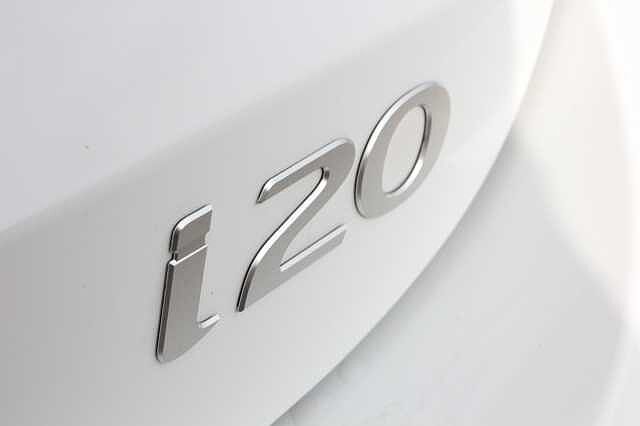 Hyundai I20 1.0T GDi Premium 5dr DCT White