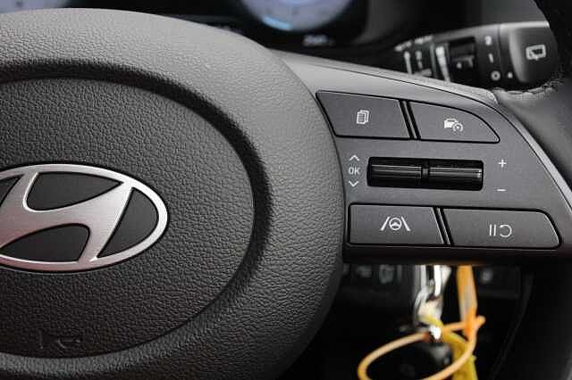 Hyundai I20 1.0T GDi Premium 5dr DCT White