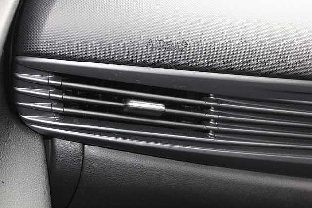 Hyundai I20 1.0T GDi Premium 5dr DCT White