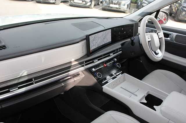 Hyundai SANTA FE 1.6 TGDi Plug-in Hybrid Ultimate 5dr 4WD Auto Green