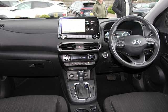 Hyundai KONA 1.6 GDi Hybrid Premium 5dr DCT Red