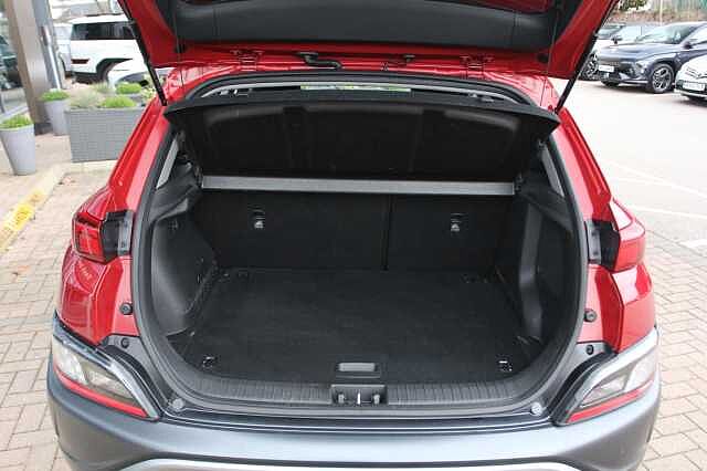 Hyundai KONA 1.6 GDi Hybrid Premium 5dr DCT Red