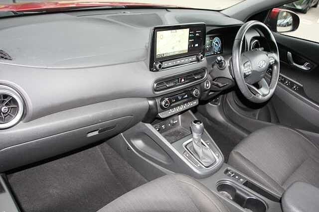 Hyundai KONA 1.6 GDi Hybrid Premium 5dr DCT Red
