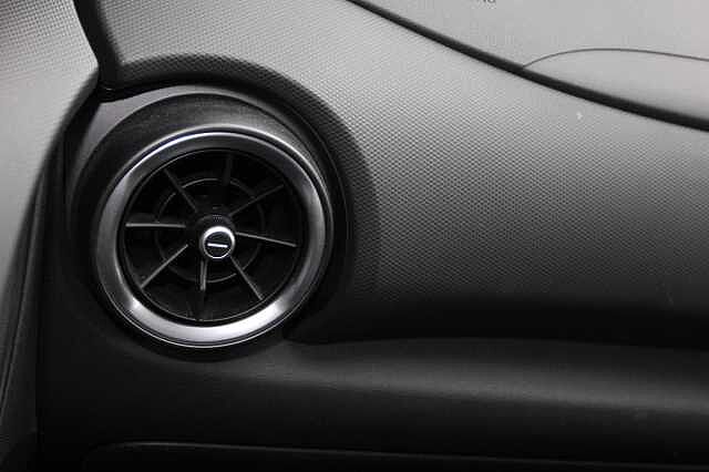 Hyundai KONA 1.6 GDi Hybrid Premium 5dr DCT Red