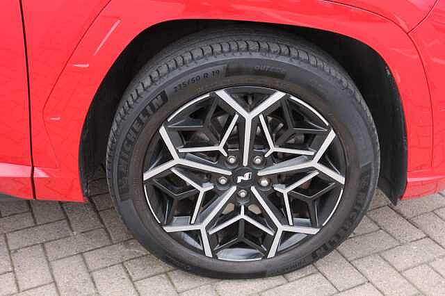 Hyundai TUCSON 1.6 TGDi Hybrid 230 N Line 5dr 2WD Auto Red