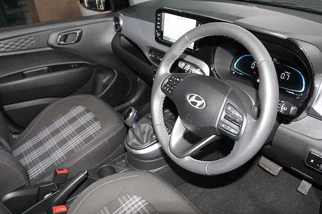 Hyundai I10 1.2 [79] Premium 5dr Auto [Nav] Black